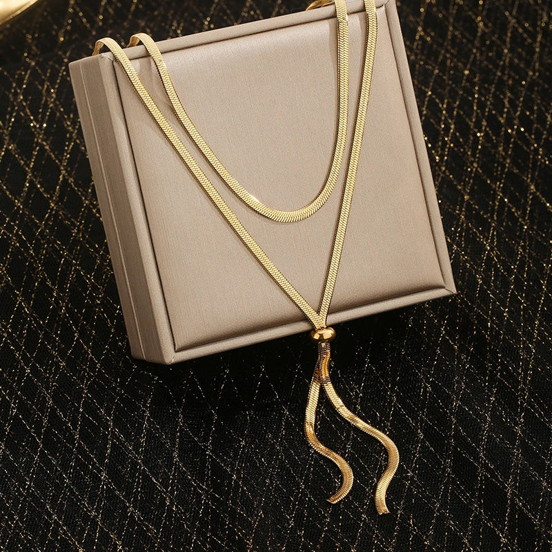 Luxe Snake Chain Choker - Adjustable 18K Gold Stainless Steel Necklace