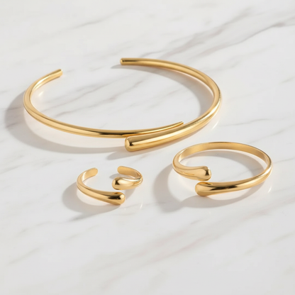 Conjunto de joias em ouro - design correto